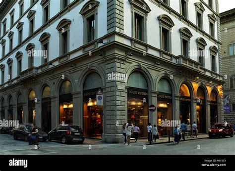 where to buy louis vuitton in florence italy